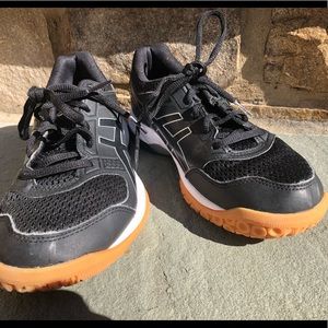 Great Asics Volleyball shoes! *New Pictures*